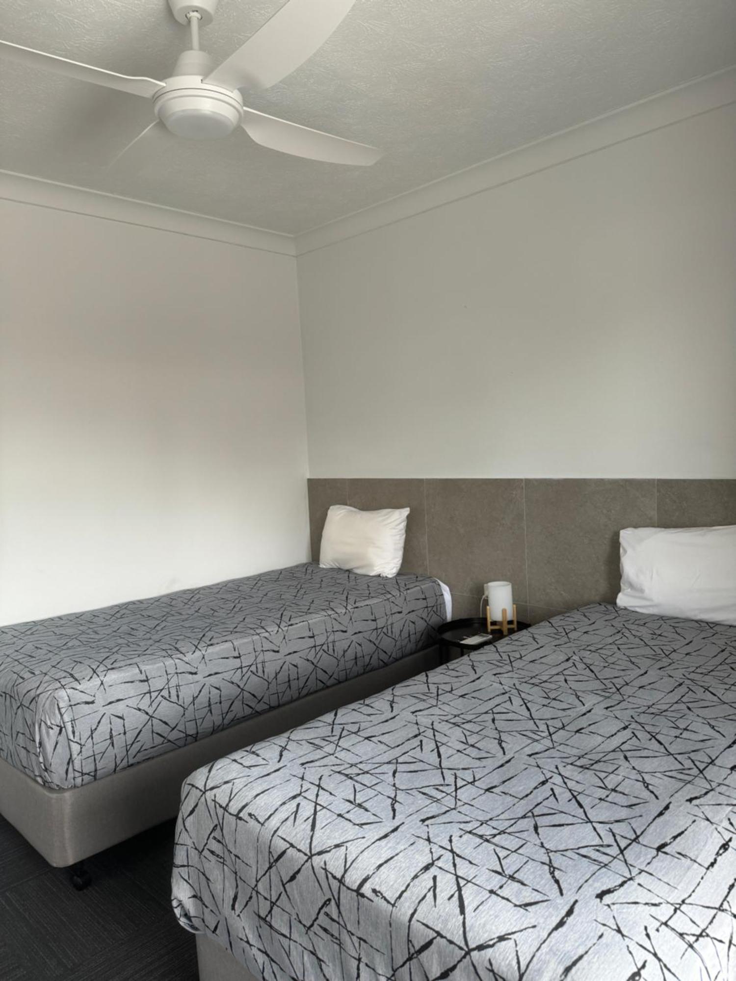 Longreach Motor Inn 외부 사진