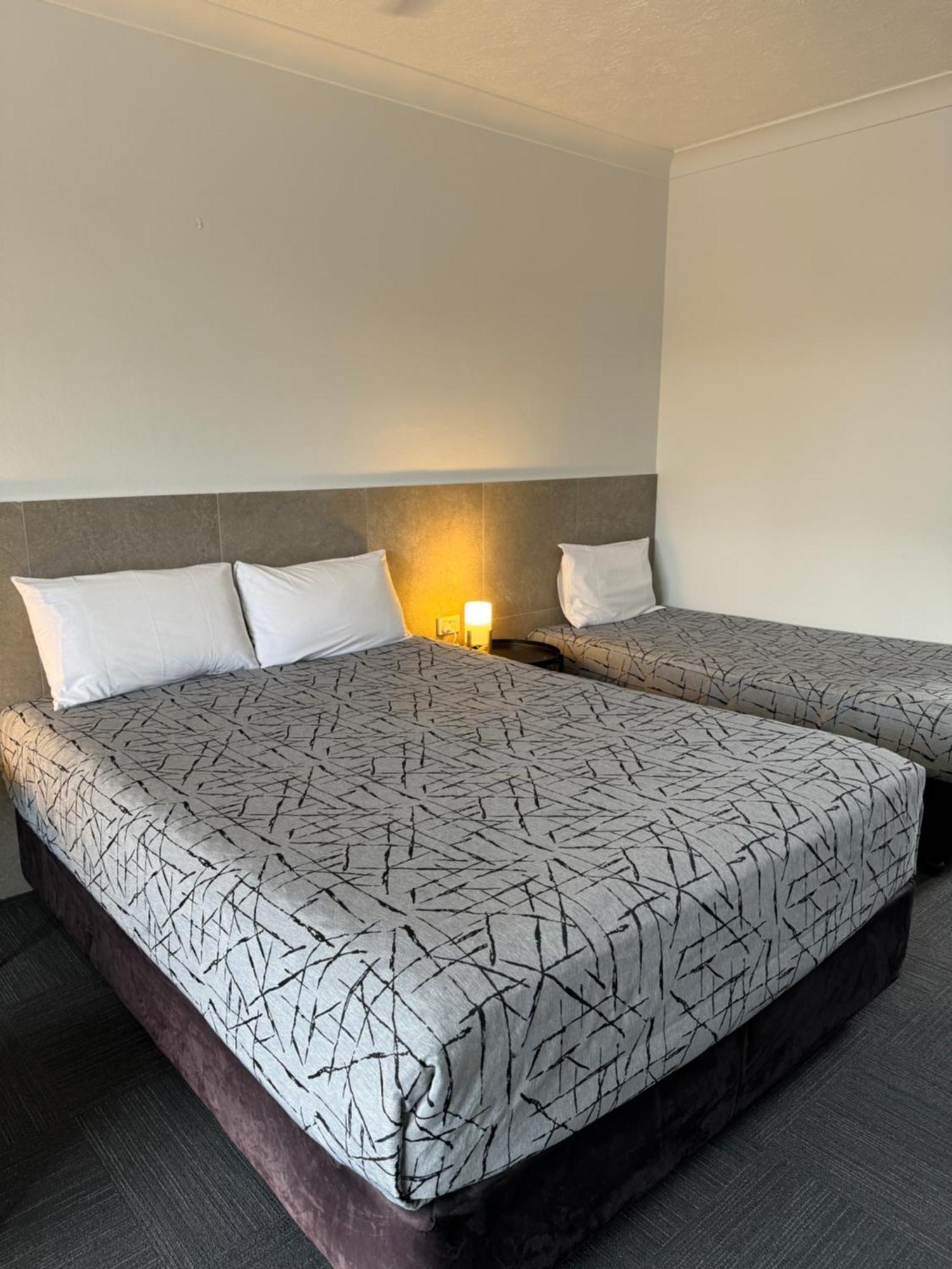 Longreach Motor Inn 외부 사진