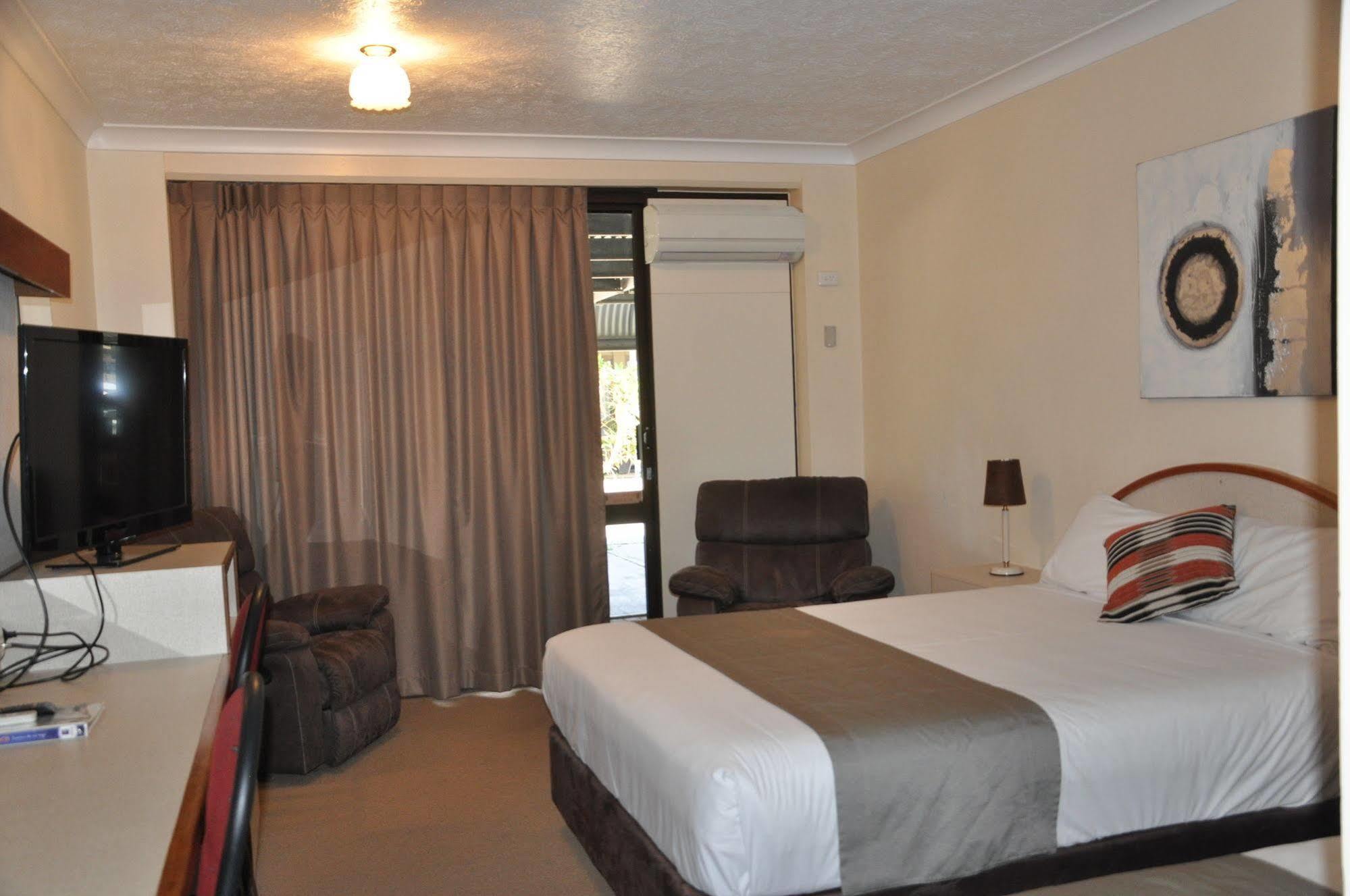 Longreach Motor Inn 외부 사진